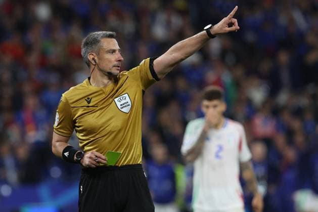 UEFA European Football Championship - UEFA EURO, EM, Europameisterschaft,Fussball 2024 - Spain vs Italy Gelsenkirchen, Germany 20.06.2024: referee Slavic Vincic during the UEFA EURO 2024 group stage B football match between Spain vs Italy at Veltins Arena stadium in Gelsenkirchen. Gelsenkirchen Germany  Copyright: xIPAxSport ABACAx