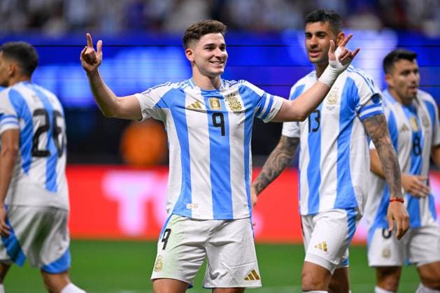 RECORD DATE NOT STATED Copa America USA 2024 Argentina vs Canada Julian Alvarez celebrates his goal 1-0 of Argentina during the game between Argentina and Canada as part of the CONMEBOL Copa America USA 2024 group A, at Mercedes Benz Stadium, on June 20, 2024 in Atlanta, Georgia ATLANTA GEORGIA UNITED STATES  Copyright: xJorgexMartinezx 20240620202120_CA_GA_2024_ARG_CAN_ALVAREZ168