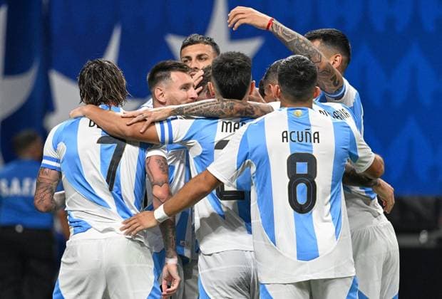RECORD DATE NOT STATED Copa America USA 2024 Argentina vs Canada Lautaro Martinez celebrates his goal 2-0 of Argentina during the game between Argentina and Canada as part of the CONMEBOL Copa America USA 2024 group A, at Mercedes Benz Stadium, on June 20, 2024 in Atlanta, Georgia ATLANTA GEORGIA UNITED STATES  Copyright: xDavidxLeahx 20240620205825_CA_GA_2024_ARG_CAN_MARTINEZ235