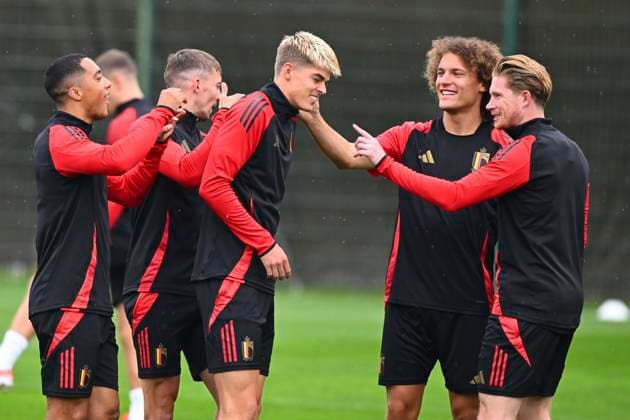 Belgium Media Activities - UEFA EURO, EM, Europameisterschaft,Fussball 2024 21 06 2024 FREIBERG AM NECKA, GERMANY - JUNE 21 : Tielemans Youri midfielder of Belgium, De Ketelaere Charles midfielder of Belgium, Faes Wout defender of Belgium and De Bruyne Kevin forward of Belgium during a training session of the Belgian Red Devils at the UEFA EURO 2024 European Football Championship tournament on June 21, 2024 in Freiberg am Necka, Germany, 21 06 2024 Freiberg am Necka Germany  Copyright: xVincentxKalutx