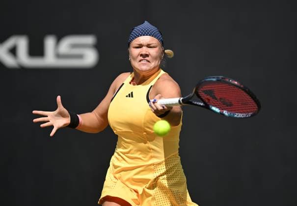 Diana Shnaider in quarter final action Rothesay Classic Birmingham, Day 5, Tennis, Edgbaston Priory Club, Birmingham, UK - 21 June 2024  Copyright: xAnnaxGowthorpe Shutterstockx 14543328c