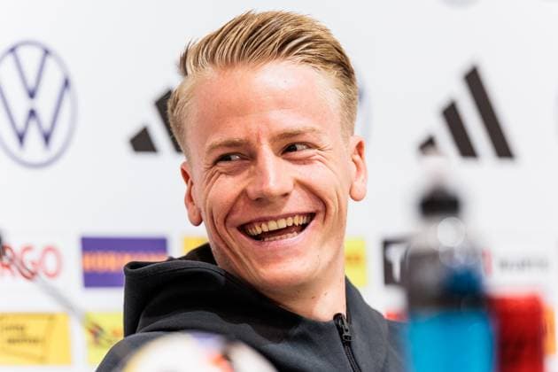 UEFA EURO 2024 Press Conference Germany 21 06 2024 Chris Führich Germany, 11 laughing, laughing UEFA EURO 2024 Press Conference Germany HerzoBase, Herzogenaurach on 21 06 2024 Copyright: xBEAUTIFULxSPORTS Wunderlx