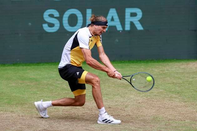 Alexander Zverev Germany controls the ball, TERRA WORTMANN Open 2024, Arthur Fils vs Alexander Zverev, Gerry Weber Stadium, 21 06 2024, Halle, Germany