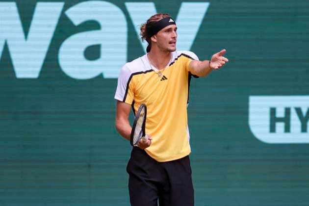 Alexander Zverev Germany gestures, TERRA WORTMANN Open 2024, Arthur Fils vs Alexander Zverev, Gerry Weber Stadium, 21 06 2024, Halle, Germany