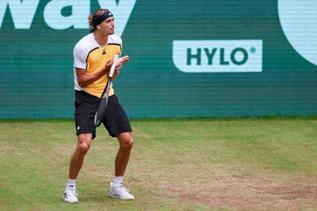 Alexander Zverev Germany looks disappointed, TERRA WORTMANN Open 2024, Arthur Fils vs Alexander Zverev, Gerry Weber Stadium, 21 06 2024, Halle, Germany