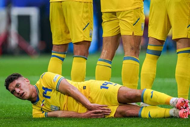 2024-06-21 Slovakia v Ukraine - Group E - UEFA EURO, EM, Europameisterschaft,Fussball 2024 DUSSELDORF, GERMANY - JUNE 21: Heorhii Sudakov of Ukraine on the ground during the Group E - UEFA EURO 2024 match between Slovakia and Ukraine at Merkur Spiel-Arena on June 21, 2024 in Dusseldorf, Germany. (Photo by Joris Verwijst BSR Agency) Dusseldorf Germany Content not available for redistribution in The Netherlands directly or indirectly through any third parties. Copyright: xBSRxAgencyx