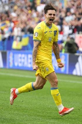 Mykola Shaparenko of Ukraine celebrates scoring his sides first goal Slovakia v Ukraine, UEFA European Championship, EM, Europameisterschaft 2024, Group E, Football, Dusseldorf Arena, Dusseldorf, Germany - 21 Jun 2024 EDITORIAL USE ONLY No use with unauthorised audio, video, data, fixture lists, club league logos or live services. Online in-match use limited to 120 images, no video emulation. No use in betting, games or single club league player publications. Copyright: xPaulxCurrie Shutterstockx 14543871ba