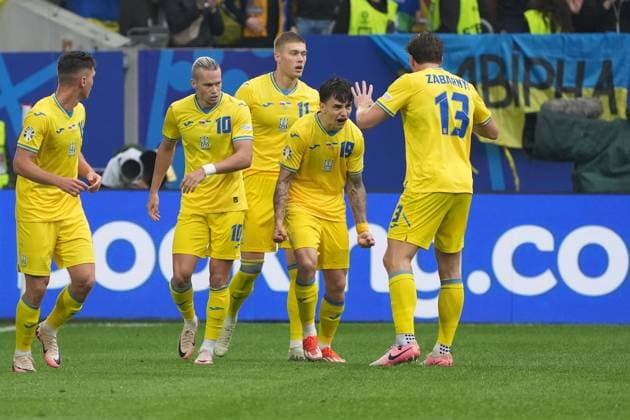 celebrate the goal, goal celebration for 1 1 Mykola Sharparenko Ukraine, 19 Düsseldorf 21 06 2024 Ukraine vs Slovakia, EURO2024 M21, Group E, EM Arena Düsseldorf