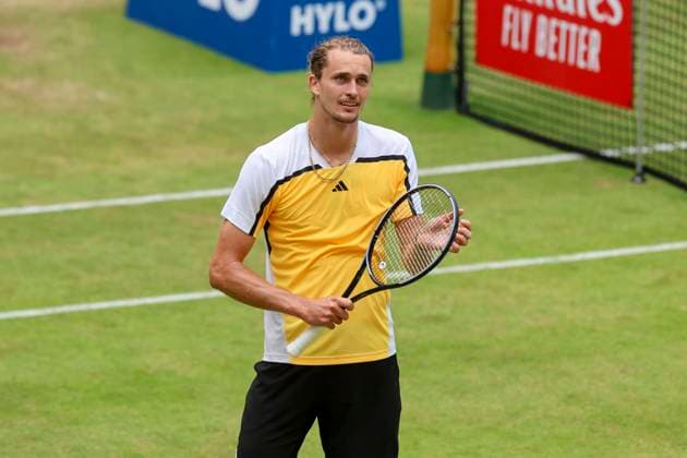 Alexander Zverev Germany cheers, TERRA WORTMANN Open 2024, Arthur Fils vs Alexander Zverev, Gerry Weber Stadium, 21 06 2024, Halle, Germany
