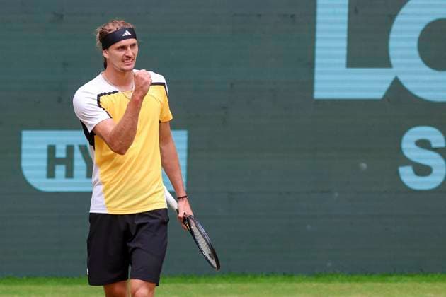 Alexander Zverev Germany cheers, TERRA WORTMANN Open 2024, Arthur Fils vs Alexander Zverev, Gerry Weber Stadium, 21 06 2024, Halle, Germany