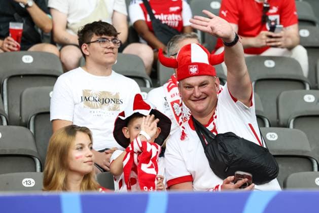 SOCCER - UEFA EURO, EM, Europameisterschaft,Fussball 2024 BERLIN,GERMANY,21.JUN.24 - UEFA EURO 2024, group stage, Austria vs Poland. Image shows fans of POL.  GEPAxpictures xArminxRauthner