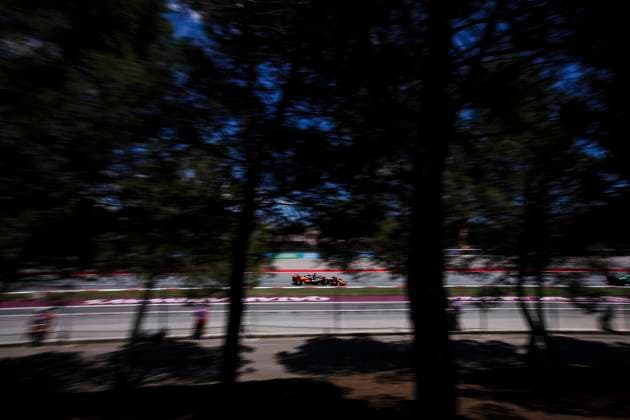 81 PIASTRI Oscar (aus), McLaren F1 Team MCL38, action during the Formula 1 Aramco Gran Premio de Espana 2024, 10th round of the 2024 Formula One World Championship, WM, Weltmeisterschaft from June 21 to 23, 2024 on the Circuit de Barcelona-Catalunya, in Montmeló, Spain - F1 - SPANISH GRAND PRIX 2024 DPPI Panoramic  240621_R10_SPAGNA_DP_EA024078