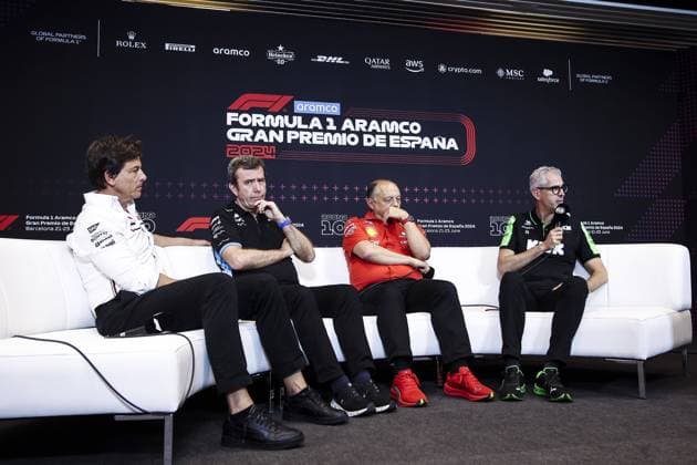 Sport Bilder des Tages Team principal press conference, PK, Pressekonferenz during the Formula 1 Aramco Gran Premio de Espana 2024, 10th round of the 2024 Formula One World Championship, WM, Weltmeisterschaft from June 21 to 23, 2024 on the Circuit de Barcelona-Catalunya, in Montmeló, Spain - F1 - SPANISH GRAND PRIX 2024 DPPI Panoramic  240621_R10_SPAGNA_DP_EA016495