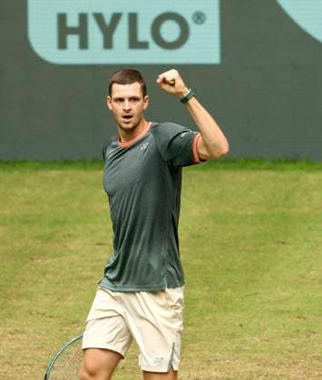 photo Hubert HURKACZ POL defeats his opponent Marcos GIRON USA Tennis Tournament Terra Wortmann Cup at Gerry Weber Sportpark OWL Arena in Halle Westfalen Fr 21 06 2024