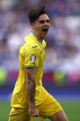 Slovakia vs Ukraine Mykola Shaparenko of Ukraine celebrates after scoring a goal during the UEFA EURO, EM, Europameisterschaft,Fussball 2024 Group E match between Slovakia and Ukraine at Dusseldorf Arena on June 21, 2024 in Dusseldorf, Germany. Dusseldorf Dusseldorf Arena Germany Copyright: xMarcoxCanonierox
