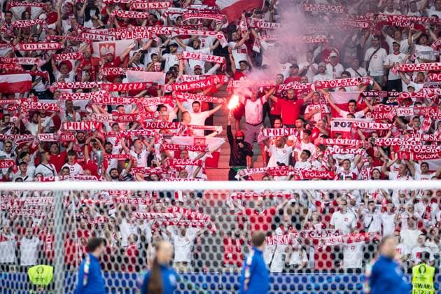 UEFA EURO 2024 Poland Austria 21 06 2024 Fans of Poland UEFA EURO 2024 Poland Austria Olympiastadion, Berlin 21 06 2024 Copyright: xBEAUTIFULxSPORTS Buriakovx