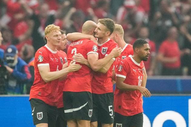 SOCCER - UEFA EURO, EM, Europameisterschaft,Fussball 2024 BERLIN,GERMANY,21.JUN.24 - UEFA EURO 2024, group stage, Austria vs Poland. Image shows the rejoicing of Gernot Trauner (AUT) and the team of AUT.  GEPAxpictures xJohannesxFriedl