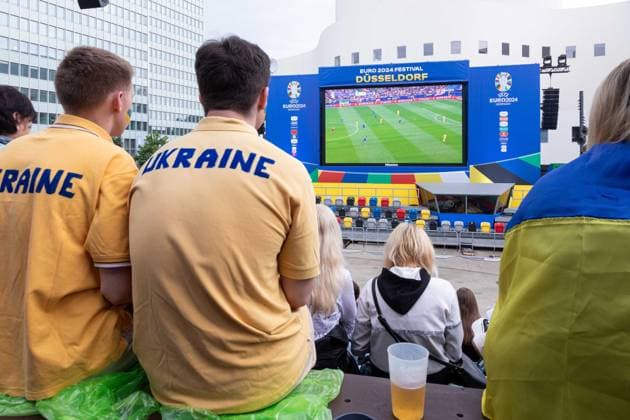 Fan Zone Schauspielhaus in Düsseldorf Public Viewing UEFA EURO 2024 Austria vs. France 21 06 2024 Fan Zone Schauspielhaus in Düsseldorf Public Viewing UEFA EURO 2024 Austria vs. France on 21 06 2024, Düsseldorf Copyright: xBEAUTIFULxSPORTS KennyxBeelex