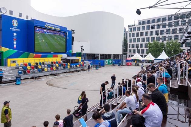 Fan Zone Schauspielhaus in Düsseldorf Public Viewing UEFA EURO 2024 Austria vs. France 21 06 2024 Fan Zone Schauspielhaus in Düsseldorf Public Viewing UEFA EURO 2024 Austria vs. France on 21 06 2024, Düsseldorf Copyright: xBEAUTIFULxSPORTS KennyxBeelex