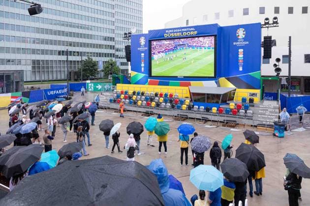 Fan Zone Schauspielhaus in Düsseldorf Public Viewing UEFA EURO 2024 Austria vs. France 21 06 2024 Fan Zone Schauspielhaus in Düsseldorf Public Viewing UEFA EURO 2024 Austria vs. France on 21 06 2024, Düsseldorf Copyright: xBEAUTIFULxSPORTS KennyxBeelex