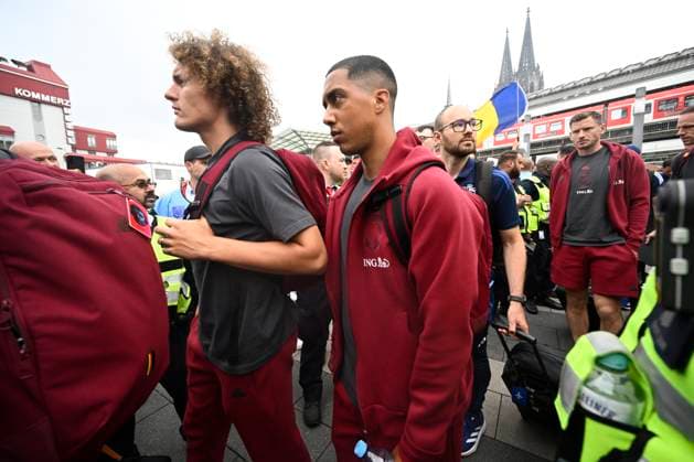 Belgium Media Activities - UEFA EURO, EM, Europameisterschaft,Fussball 2024 21 06 2024 COLOGNE, GERMANY - JUNE 21 : Tielemans Youri midfielder of Belgium pictured during team arrival at the railway station ahead of the UEFA EURO 2024 European Football Championship tournament group E stage match between Belgium and Romania at Cologne Stadium on June 21, 2024 in Cologne, Germany, 21 06 2024 Cologne Germany  Copyright: xPeterxDexVoechtx