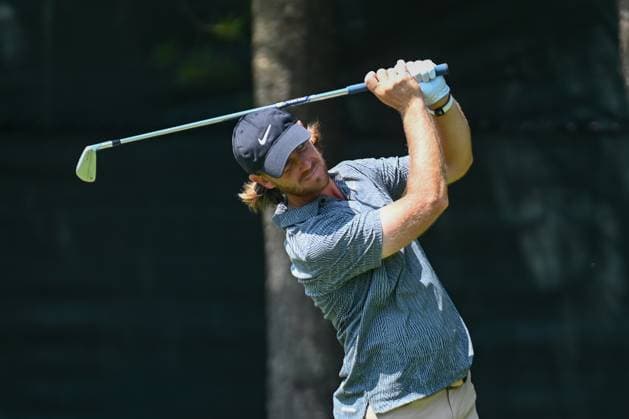 Friday June 21, 2024: Tommy Fleetwood watches his tee shot on the 8th hole during the second round of the Travelers Golf Championship in Cromwell, Connecticut. CSM Cromwell USA - ZUMAc04_ 20240621_zma_c04_007 Copyright: xGregoryxVasilx