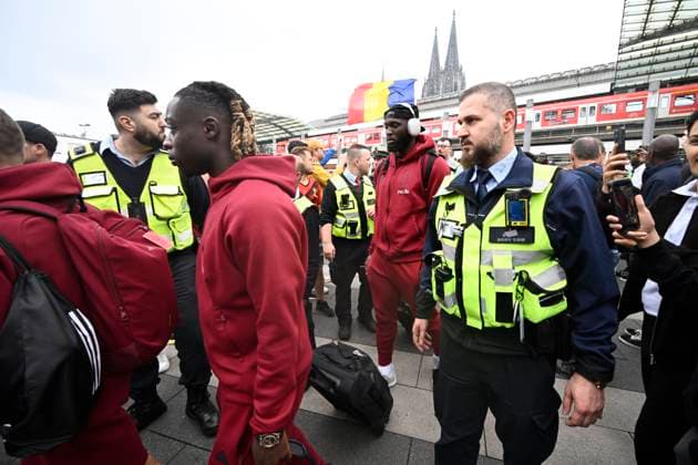 Belgium Media Activities - UEFA EURO, EM, Europameisterschaft,Fussball 2024 21 06 2024 COLOGNE, GERMANY - JUNE 21 : Lukaku Romelu forward of Belgium pictured during team arrival at the railway station ahead of the UEFA EURO 2024 European Football Championship tournament group E stage match between Belgium and Romania at Cologne Stadium on June 21, 2024 in Cologne, Germany, 21 06 2024 Cologne Germany  Copyright: xPeterxDexVoechtx