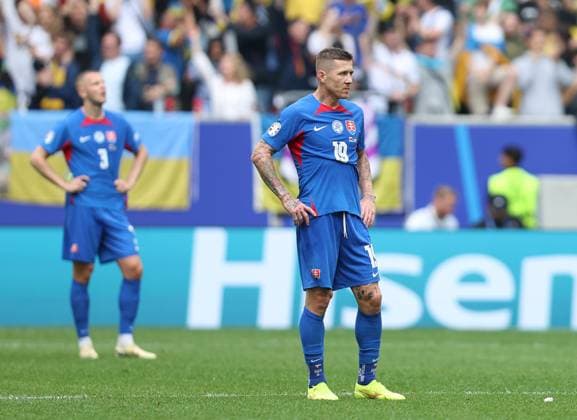 - Slovakia v Ukraine, UEFA EURO, EM, Europameisterschaft,Fussball 2024, Group Stage, Group E, Dusseldorf Arena, Dusseldorf, Germany - 21st June 2024. Juraj Kucka of Slovakia looks disappointed & dejected. - Slovakia v Ukraine, UEFA Euro 2024, Group Stage, Group E, Dusseldorf Arena, Dusseldorf, Germany - 21st June 2024. Dusseldorf Dusseldorf Arena Germany Copyright: xDanxWeirx CP_Slovakia_Ukraine_54