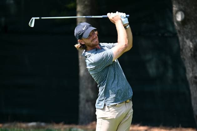 Friday June 21, 2024: Tommy Fleetwood watches his tee shot on the 8th hole during the second round of the Travelers Golf Championship in Cromwell, Connecticut. CSM Cromwell USA - ZUMAc04_ 20240621_zma_c04_019 Copyright: xGregoryxVasilx