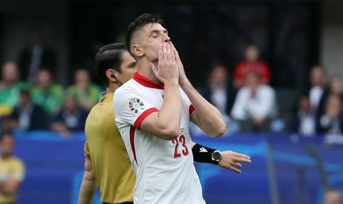 Krzysztof Piatek disappointed after missed goal chance Disappointment Sport Football Soccer European Championship Euro 2024 European Championship Men Season 2023 2024 21 06 2024 Poland POL vs Austria AUT in Berlin DFL regulations prohibit any use of photographs as image sequences and or quasi video