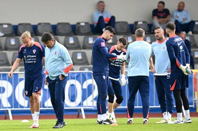 UEFA EURO, EM, Europameisterschaft,Fussball 2024: Croatia training session Domagoj Vida of Croatia and Head Coach of Croatia Zlatko Dalic during the training session at Volksparkstadion in Neuruppin, Germany on June 21, 2024. MarkoxLukunic PIXSELL