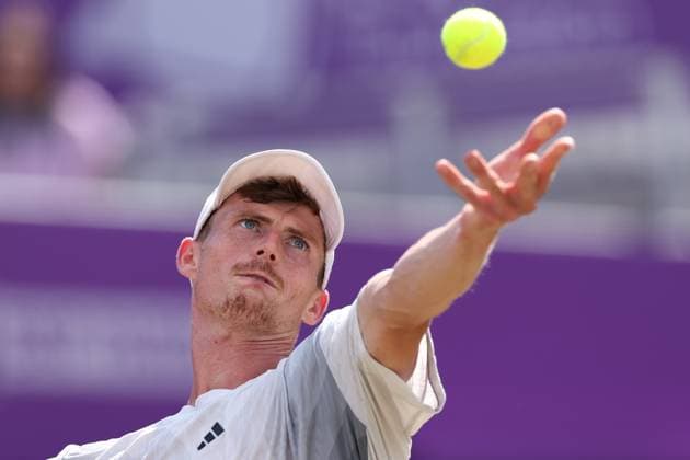 21st June 2024; Cinch Championships, Queens Club, West Kensington, London, England: Cinch Championships Queens Club, Day 5; Billy Harris (GBR) in action his mens quarterfinal match against Lorenzo Musetti (ITA)  ActionPlus12657943 ShaunxBrooks