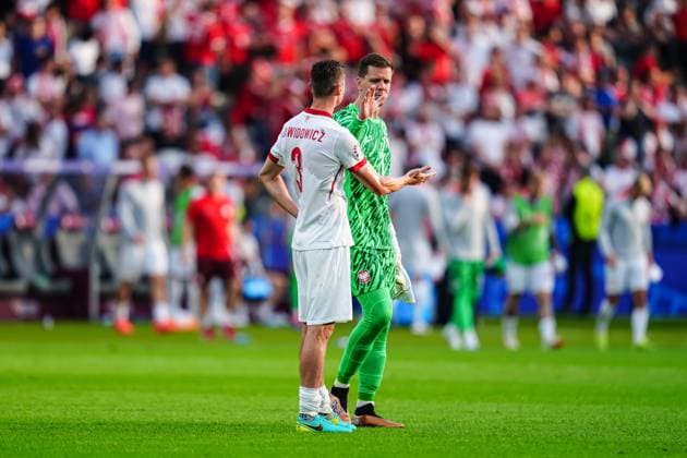 Poland disappointed disappointment after defeat GER, Poland vs Austria, European Football Championship, UEFA Euro 2024, Matchday 2, 21 06 2024 GER, Poland vs Austria, European Football Championship, UEFA Euro 2024, Matchday 2, 21 06 2024 Berlin Copyright: xEibner-Pressefoto MarcelxvonxFehrnx EP_MFN