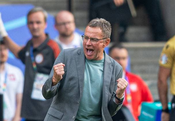 Football, Men, Season 2023 24, Euro 2024 Group D 2 Matchday in Berlin, Poland Austria, Coach Ralf Rangnick Austria , Cheering after the final whistle, 21 06 2024, Copyright: xSebastianxRäppold MatthiasxKochx