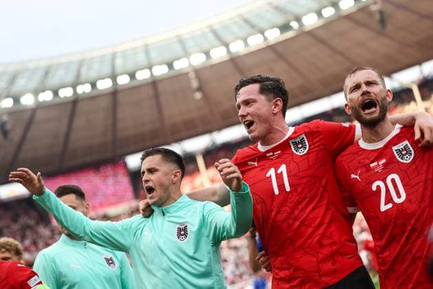 SOCCER - UEFA EURO, EM, Europameisterschaft,Fussball 2024 BERLIN,GERMANY,21.JUN.24 - UEFA EURO 2024, group stage, Austria vs Poland. Image shows the rejoicing of Christoph Baumgartner, Michael Gregoritsch and Konrad Laimer (AUT).  GEPAxpictures xArminxRauthner