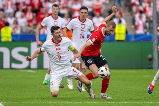 Football Berlin 21 06 2024 UEFA Euro 2024 European Championship Preliminary Round Poland POL Austria AUT Robert Lewandowski Poland, No 09 Konrad Laimer Austria, No 20