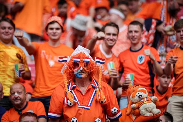 Supporters equipe de Netherlands – ambiance lors du match France vs Netherlands groupe D de l Euro 2024 FOOTBALL : France vs Netherlands- Euro 2024 Groupe D, Leipzig Stadium - 21 06 2024 ElyxandroCegarra Panoramic 