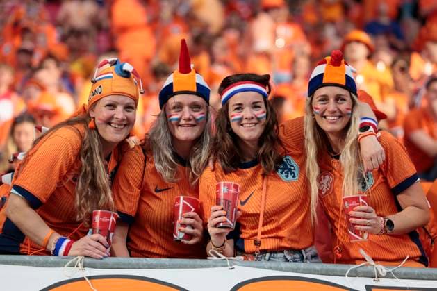 Netherlands v France: Group D - UEFA EURO, EM, Europameisterschaft,Fussball 2024 Dutch fans before the UEFA EURO 2024 group stage match between Netherlands and France at Football Stadium Leipzig on June 21, 2024 in Leipzig, Germany. Leipzig Football Stadium Leipzig Germany Germany Copyright: xRichardxSellers Sportsphoto APLx 14041948