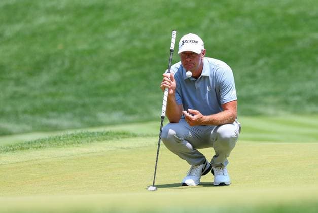 CROMWELL, CT - JUNE 21: Lucas Glover of United States at the 14th green during the second round of the 2024 Travelers Championship on June 21, 2024, at TPC River Highlands in Cromwell, CT. (Photo by M. Anthony Nesmith Icon Sportswire) GOLF: JUN 21 PGA, Golf Herren Travelers Championship EDITORIAL USE ONLY Icon240621062024