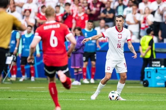 UEFA EURO 2024 Poland Austria 21 06 2024 Jakub Kiwior Poland, 14 UEFA EURO 2024 Poland Austria Olympiastadion, Berlin 21 06 2024 Copyright: xBEAUTIFULxSPORTS Buriakovx