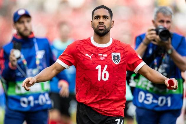 UEFA EURO 2024 Poland Austria 21 06 2024 Philipp Mwene Austria, 16 UEFA EURO 2024 Poland Austria Olympiastadion, Berlin 21 06 2024 Copyright: xBEAUTIFULxSPORTS Buriakovx