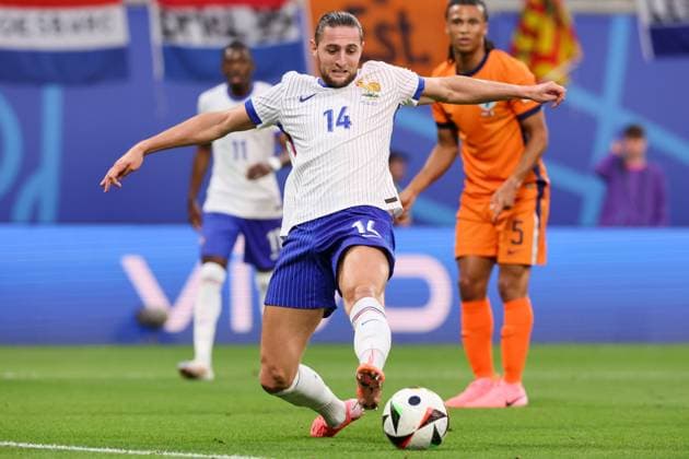 2024-06-21 Netherlands v France - Group D - UEFA EURO, EM, Europameisterschaft,Fussball 2024 LEIPZIG, GERMANY - JUNE 21: Adrien Rabiot of France in action during the Group D - UEFA EURO 2024 match between Netherlands and France at Red Bull Arena on June 21, 2024 in Leipzig, Germany. (Photo by Peter Lous BSR Agency) Leipzig Germany Content not available for redistribution in The Netherlands directly or indirectly through any third parties. Copyright: xBSRxAgencyx
