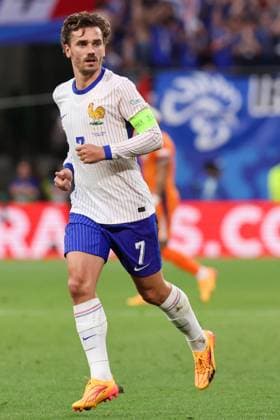 2024-06-21 Netherlands v France - Group D - UEFA EURO, EM, Europameisterschaft,Fussball 2024 LEIPZIG, GERMANY - JUNE 21: Antoine Griezmann of France looks on during the Group D - UEFA EURO 2024 match between Netherlands and France at Red Bull Arena on June 21, 2024 in Leipzig, Germany. (Photo by Peter Lous BSR Agency) Leipzig Germany Content not available for redistribution in The Netherlands directly or indirectly through any third parties. Copyright: xBSRxAgencyx
