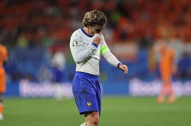 21 06 2024, European Football Championship, UEFA EURO 2024, Netherlands France, Group D, Stadion Leipzig, v l , Antoine Griezmann France disappointed, disappointed looking, dissapointed, sad, frustrated, frustrated, frustrated Copyright: HMBxMedia