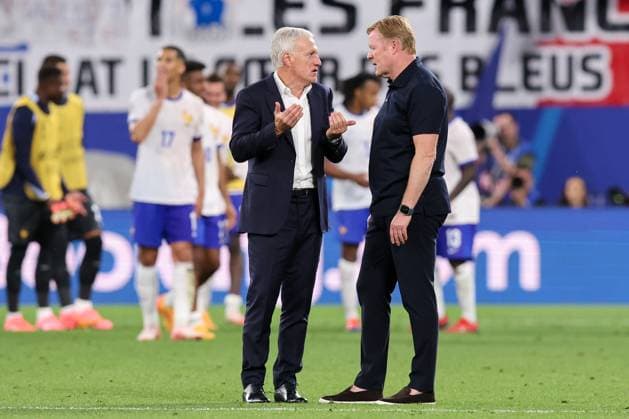 2024-06-21 Netherlands v France - Group D - UEFA EURO, EM, Europameisterschaft,Fussball 2024 LEIPZIG, GERMANY - JUNE 21: Coach Didier Deschamps of France and coach Ronald Koeman of the Netherlands during the Group D - UEFA EURO 2024 match between Netherlands and France at Red Bull Arena on June 21, 2024 in Leipzig, Germany. (Photo by Peter Lous BSR Agency) Leipzig Germany Content not available for redistribution in The Netherlands directly or indirectly through any third parties. Copyright: xBSRxAgencyx