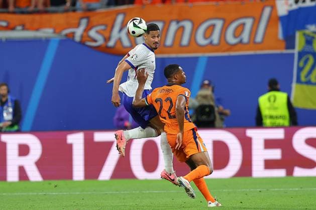 Netherlands France UEFA EURO 2024 Leipzig, 21 06 2024, Leipzig Stadium, UEFA EURO 2024 Germany , Gr D Preliminary Round , Netherlands France 0 0 , In the picture f l William Saliba 17, France and Denzel Dumfries 22, Netherlands ,