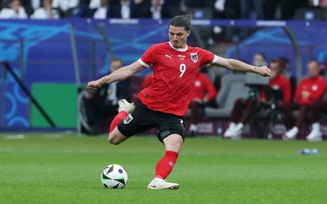 Marcel Sabitzer single image cropping action sports football soccer European Championship Euro 2024 European Championship men season 2023 2024 21 06 2024 Poland POL vs Austria AUT in Berlin DFL regulations prohibit any use of photographs as image sequences and or quasi video