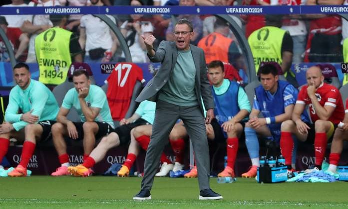 Coach Ralf Rangnick shouting, pointing, gesticulating Single image Crop action Sport Football Soccer European Championship Euro 2024 European Championship Men Season 2023 2024 21 06 2024 Poland POL vs Austria AUT in Berlin DFL regulations prohibit any use of photographs as image sequences and or quasi video