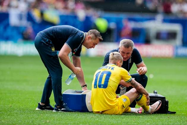 UEFA EURO 2024 Slovakia Ukraine 21 06 2024 Mykhailo Mudryk Ukraine, 10 must be treated UEFA EURO 2024 Slovakia Ukraine Arena Düsseldorf, Düsseldorf on 21 06 2024 Copyright: xBEAUTIFULxSPORTS Meuselx
