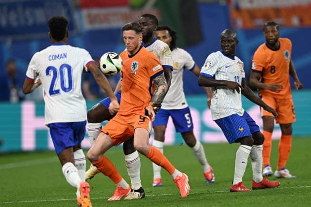 Wout Weghorst (Netherlands)Dayot Upamecano (France) N Golo Kante (France) during the UEFA EURO, EM, Europameisterschaft,Fussball Germany 2024 match between Netherlands 0-0 France at Leipzig Stadium on June 21, 2024 in Leipzig, Germany. Noxthirdxpartyxsales  (257224313)